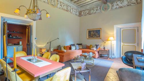 Rione VIII Sant'Eustachio Apartment | La Casa d'Argento