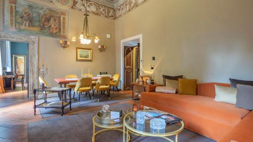 Rione VIII Sant'Eustachio Apartment | La Casa d'Argento