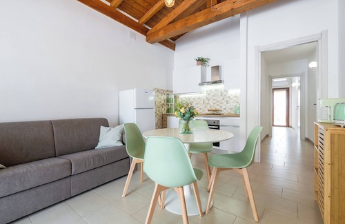 Capoterra House | La Casa dei Fiori d'Arancio