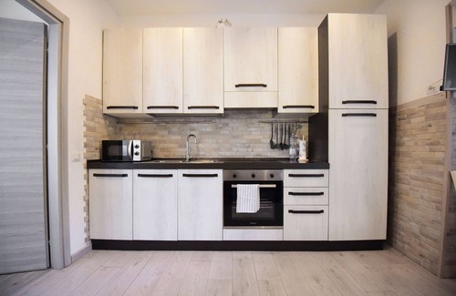 Mercallo Apartment | La Casa dei Laghi 1 Cozy 1-bedroom apartment in marvelous Mercallo with AC, WiFi