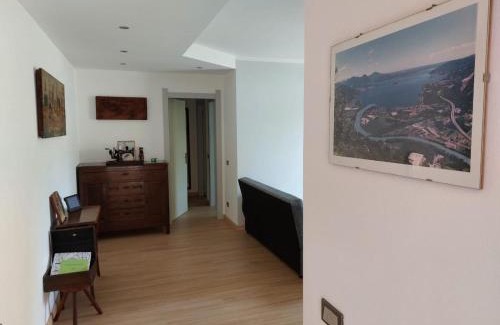 Feriolo Apartment | La casa del Conte - Feriolo di Baveno con giardino privato