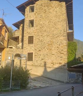 Desco Apartment | La casa di Giacomo & Vanille