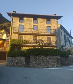 Desco Apartment | La casa di Giacomo & Vanille