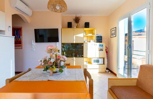 Santo Stefano al Mare Apartment | La Casa di Patrizia