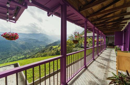 Salento Hotel | La Casa en las Nubes