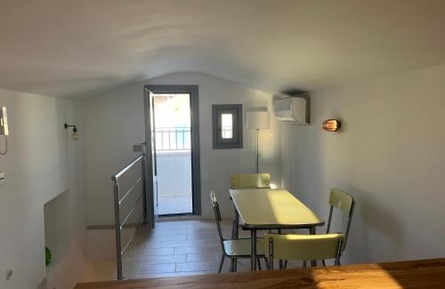 Old Town Cisternino Apartment | La Casa in Piazza