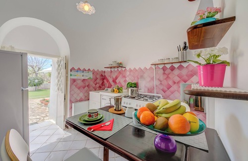 Cozzana House | La Casa Sulla Roccia Trulli Pool