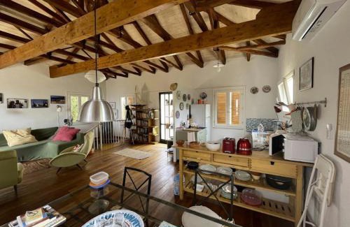 Manganos House | La casa tra gli alberi e il cottage