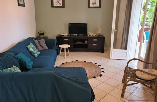 Saint-Benoit House | La Case Marine