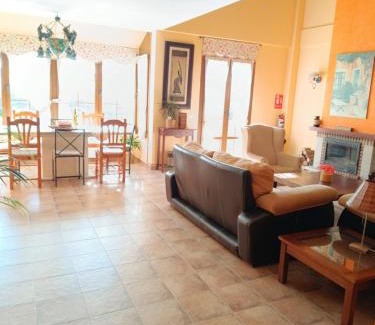 Bareyo House | La casita de Chefy (Ajo) Nuevo chalet vacacional