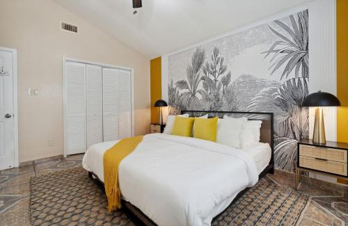 Euless House | La Casita - Pool, Patio, Pacman!