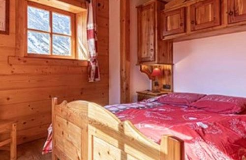 Bonneval-sur-Arc House | La Centaurée