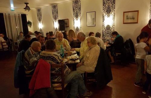 Uzer Hotel | La Châtaigneraie