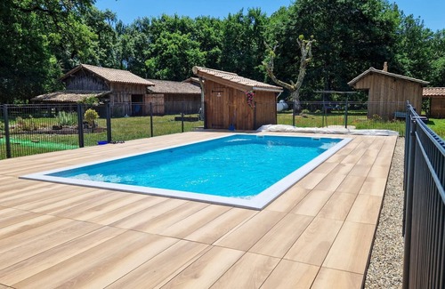 Mano House | La Chêneraie - MANO - Gîte