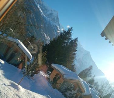 Les Praz-de-Chamonix Apartment | La Chaine du Mont-blanc