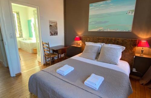 Ponts-et-Marais Bed & Breakfast | La Chambre Claire