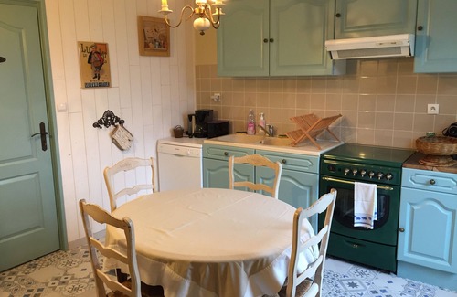 Oisly House | La Chantreille house with character in Oisly