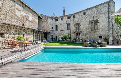 L'Isle-sur-la-Sorgue Bed & Breakfast | La Chapelle sur la Sorgue