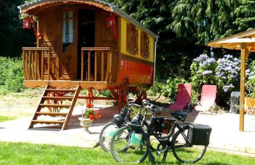 Pluvigner Resort | La Clé des Roulottes