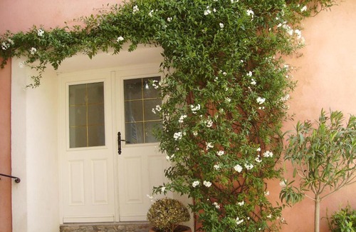 Claviers Bed & Breakfast | La Clé des Songes