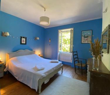 La Chapelle-de-Guinchay Bed & Breakfast | La Combe Darroux
