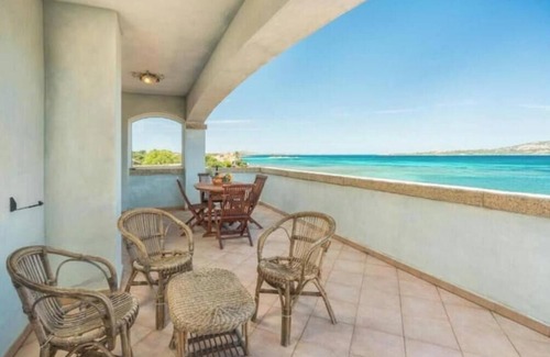 Torre dei Corsari Apartment | [La Conia Luxury Loft]: Sea Front Terrace