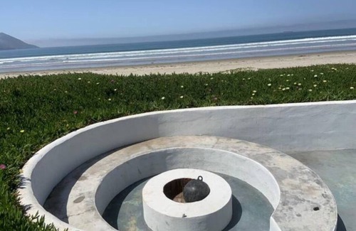 Lengueta Arenosa Villa | La Contingencia - Ocean front in Ensenada