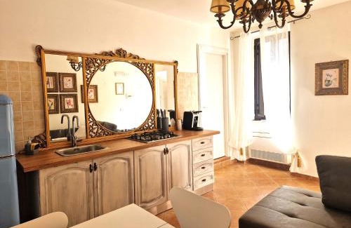 Candida House | La Corte dei Filangieri