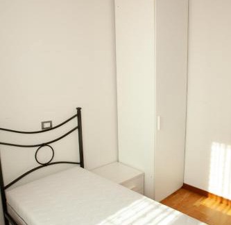 Alzano Lombardo House | La Corte Salesiana - guest house - piano terra