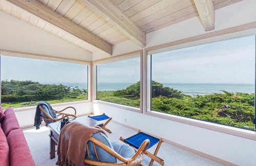 Sea Ranch House | La Costiera Ocean & Bluff Views With Hot Tub