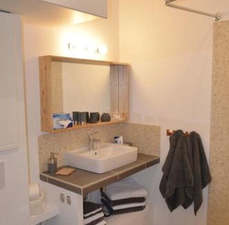 Val-de-Grace Bed & Breakfast | La Cour du 5ème - Chambre d'hôtes