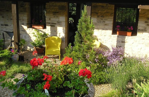Salles-de-Villefagnan Other | La Courbee is a lovely farmhouse ideal for a relaxing stay in the charente sun.
