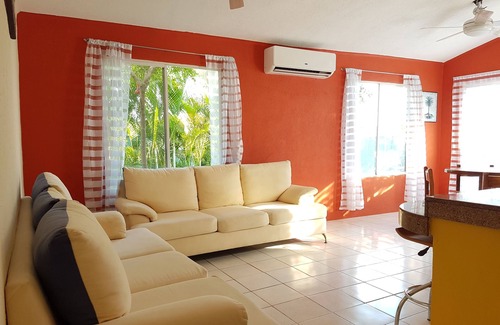 La Puntilla Villa | La Cruz de Huanacaxtle, Walking to the beach