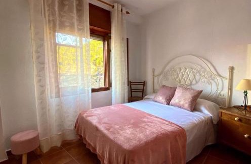 Alcala del Jucar Apartment | La Cueva deLola
