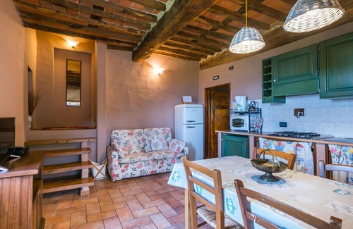 Pescia Apartment | La Cupola: Lavanda by Interhome