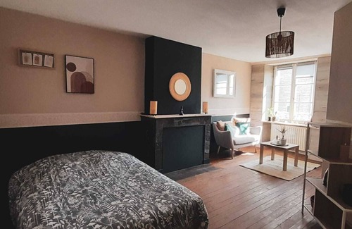 Les Magny Bed & Breakfast | La Curieuse naughty game suite, adult game room