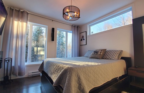Chertsey Cottage | La Datcha | Romantic Getaway for couple | 5***** | Heated Terrace