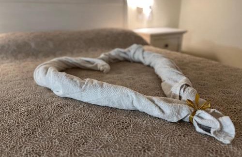 Isola del Borgo Antico Bed & Breakfast | La Dimora Degli Dei