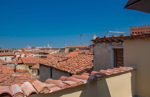 Pisa City Centre Apartment | La Dolce Vista by Interhome