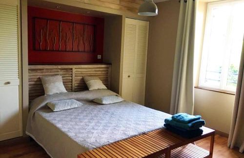 Puybarban House | La Dorépontaise CHAMBRE D'HOTES