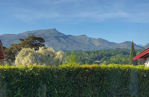 Saint-Jean-de-Luz Bed & Breakfast | La ferme d'Ika