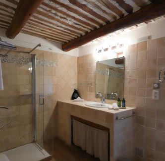 Gordes Hotel | LA FERME DE LA HUPPE