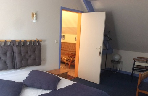 Thoury House | La Ferme de la Maugerie