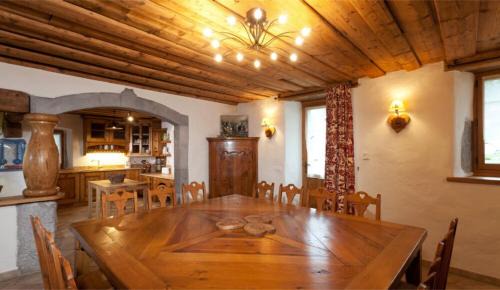 Samoens Ski Chalet | La ferme des Fontany
