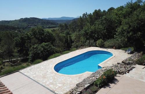 Flassans-sur-Issole Villa | La Flassantine - Appartement