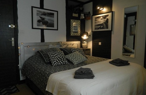 Saint-Maurice-Etusson House | LA FOUGEREUSE BED AND BREAKFAST