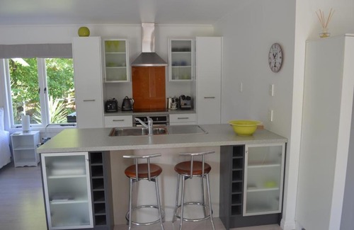 Gisborne Villa | La Frontiere Boutique Accommodation