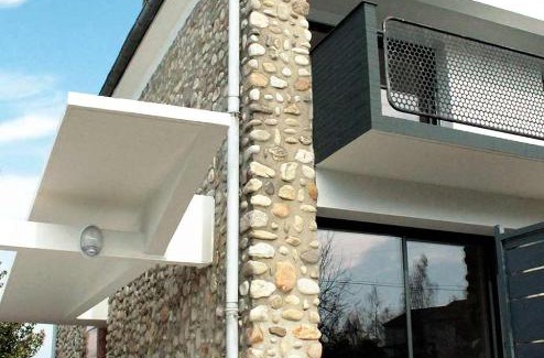 Bonnefoy-Roseraie-Gramont Bed & Breakfast | La Galerie