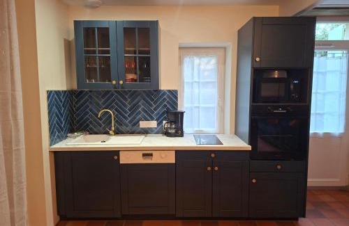 Lucon House | La Glycine