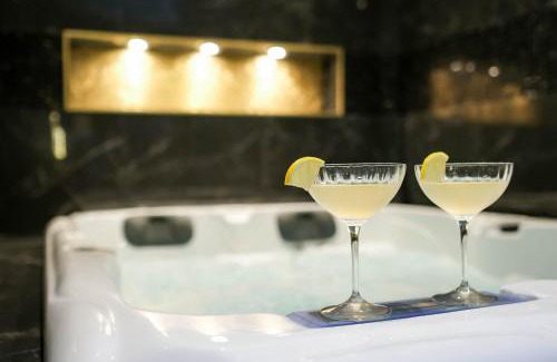 Cambrai Apartment | La Golden Suite